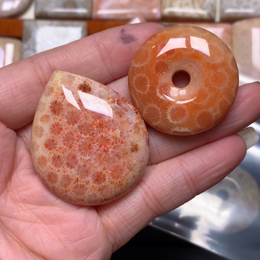 阳***暖硅化玉未镶嵌吊坠无事牌手排平安扣