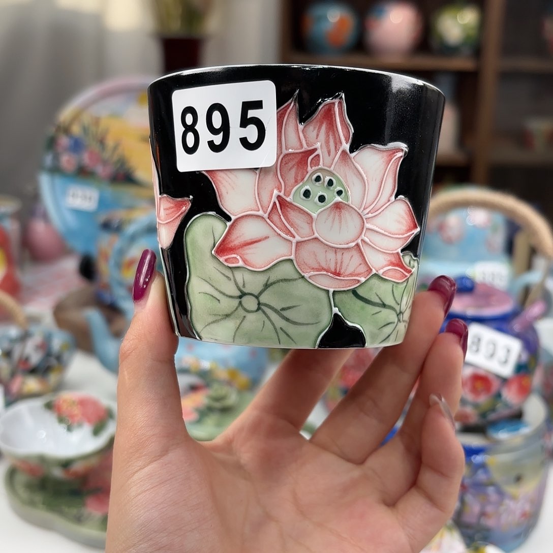 瓷片hhhhhjhhhhhjmm