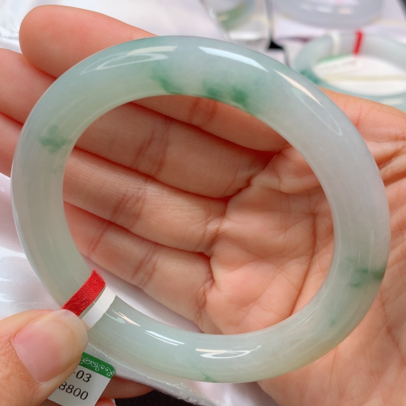 【闪购商品】翡翠手镯未镶嵌天然翡翠手镯