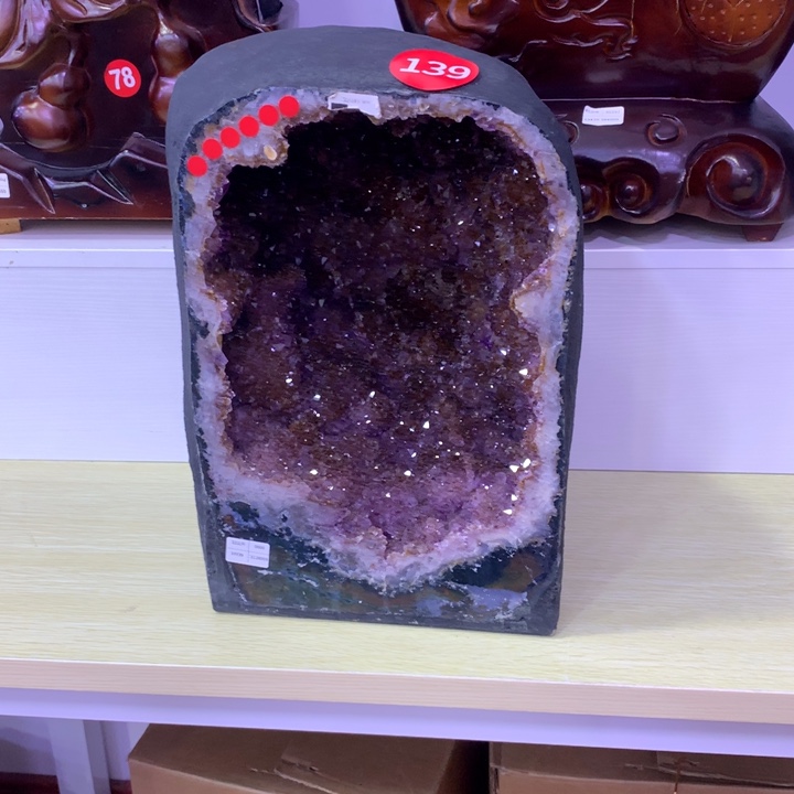 紫晶大型摆件（非配饰）未镶嵌