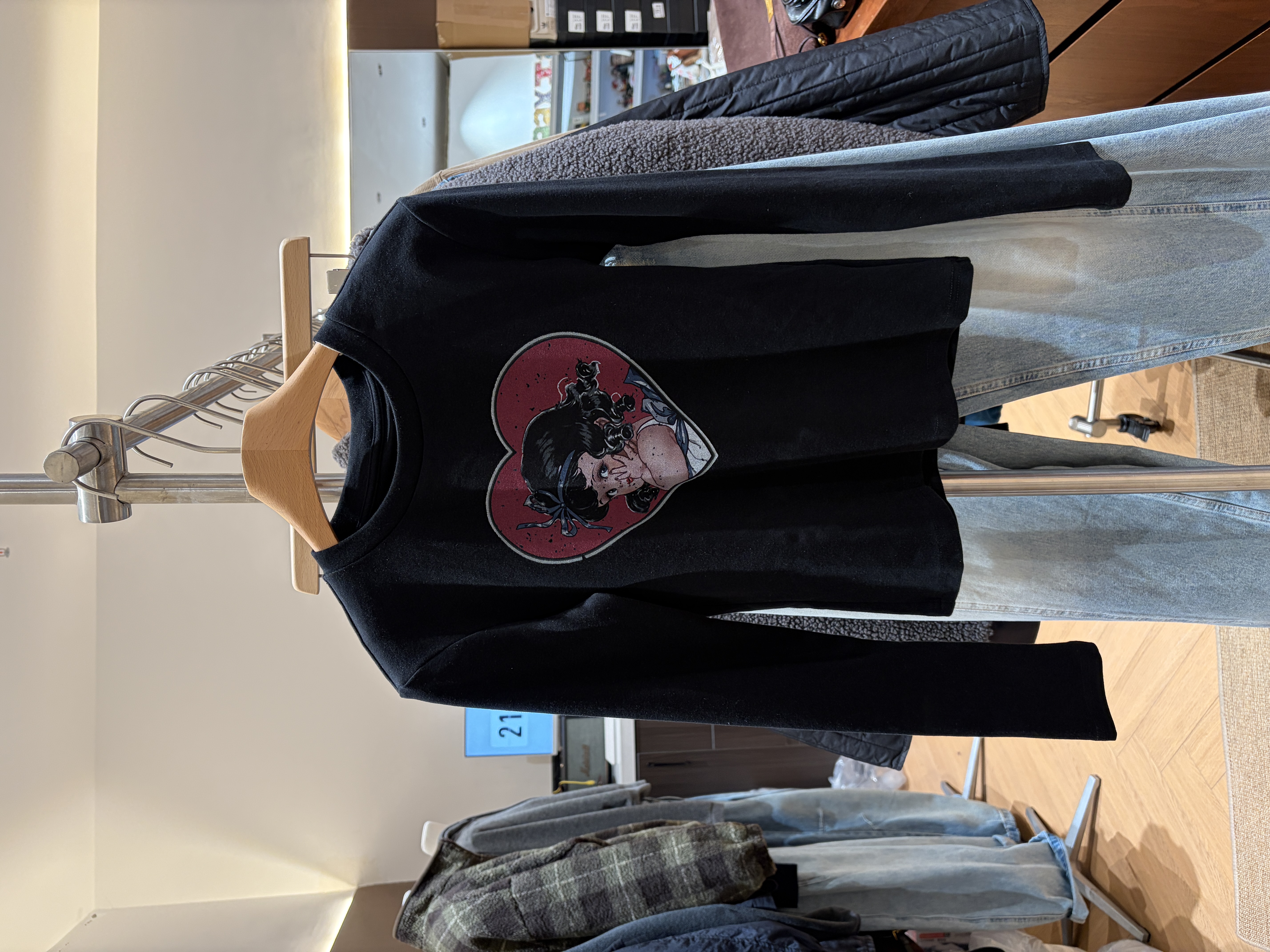 “甜心”长袖加厚紧袖圆领T恤