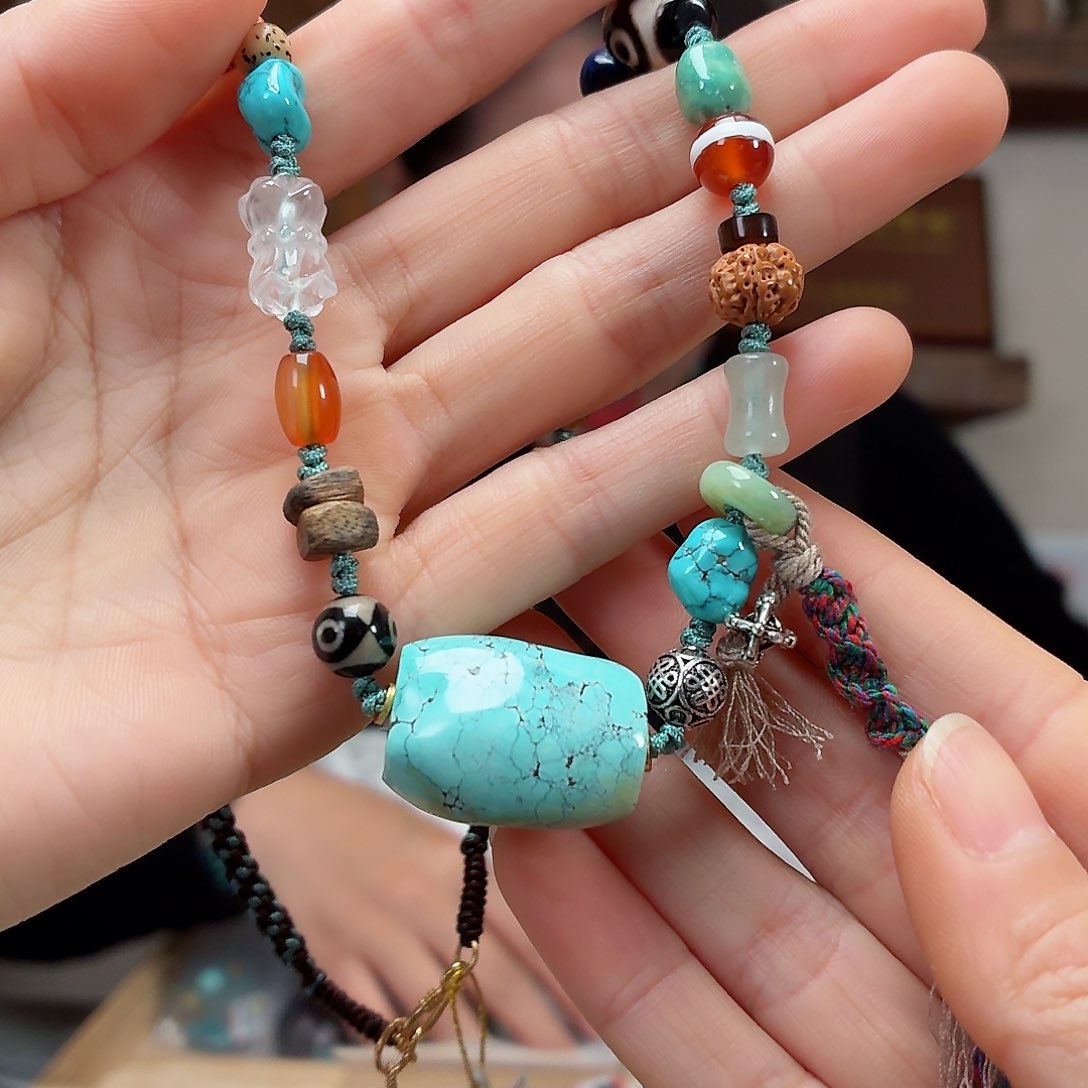 未镶嵌绿松石珠宝奇石钱**?