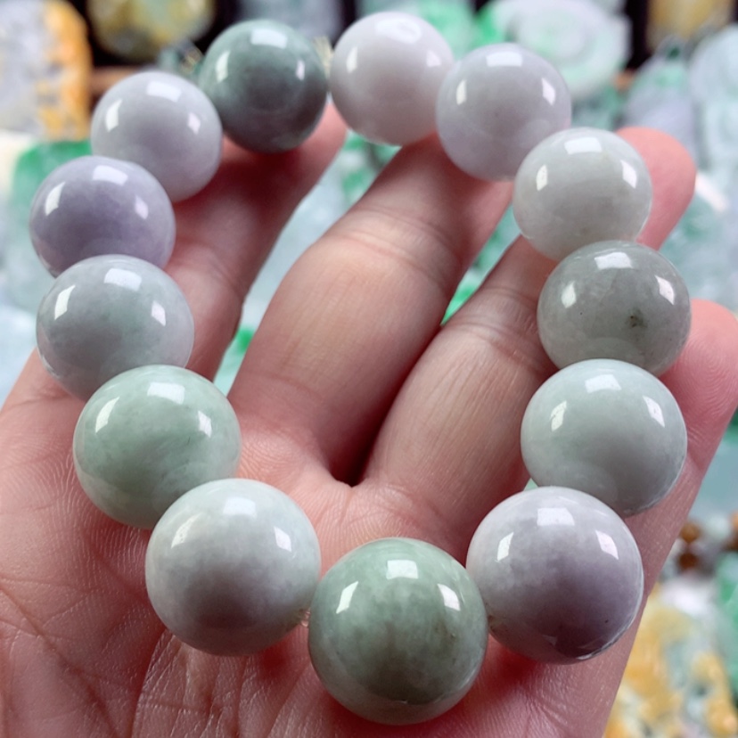 【闪购商品】翡翠吊坠(不含链)未镶嵌漂***尘