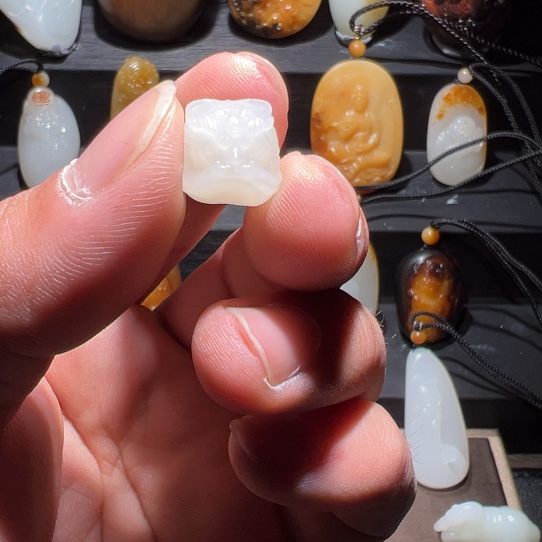 和田玉挂件未镶嵌暖*