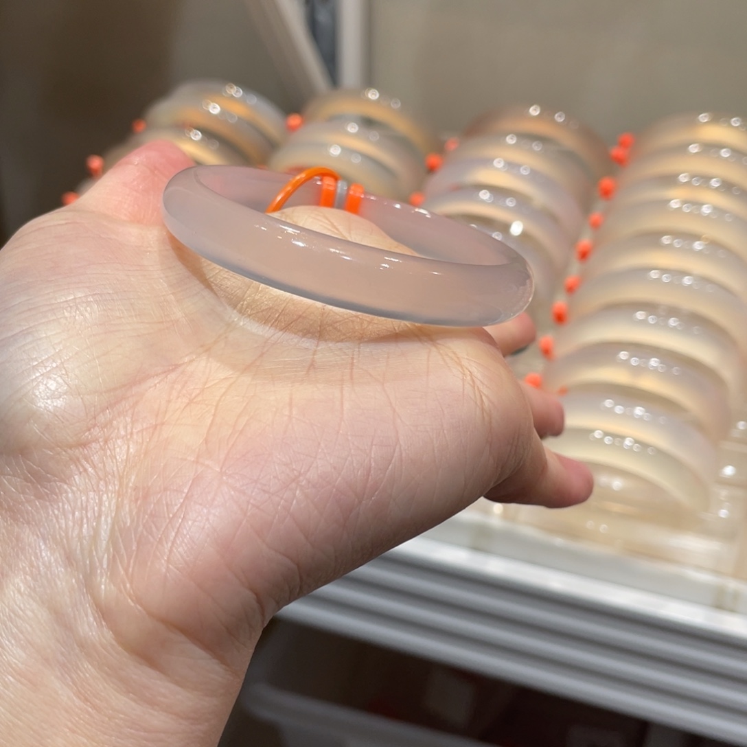 B****玛瑙/玉髓未镶嵌手镯@定向灰冰@【54】