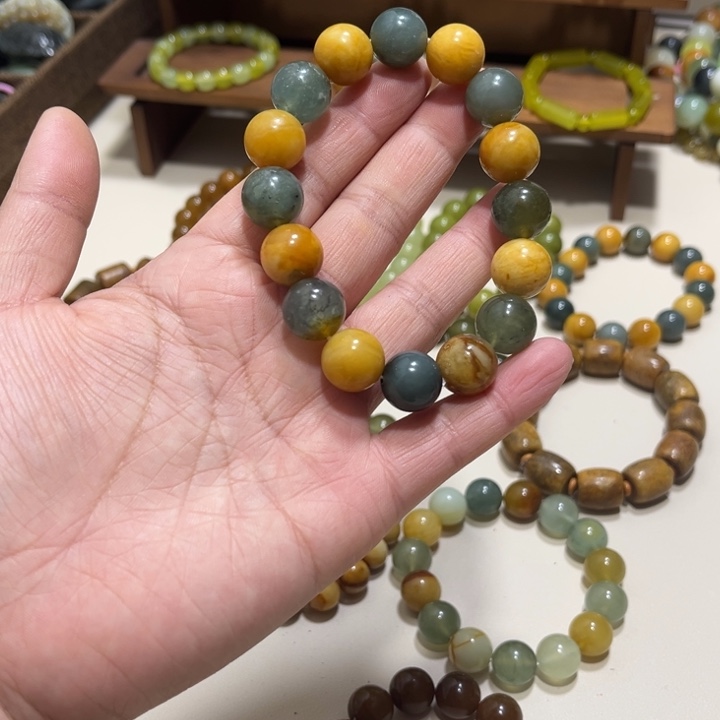 蛇纹石玉未镶嵌手链卡14微瑕