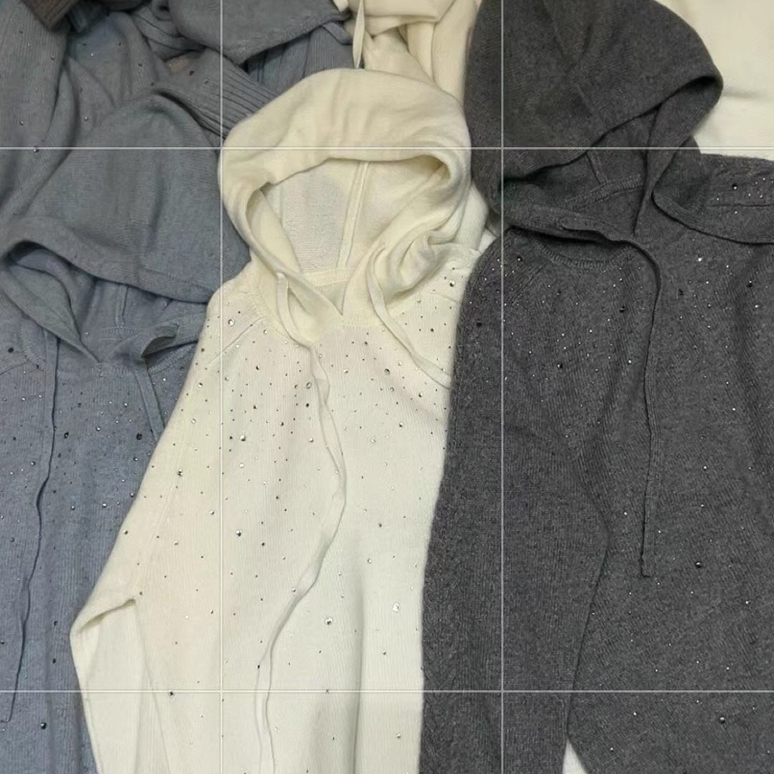 WYFS袖麻花带钻连帽针织衫