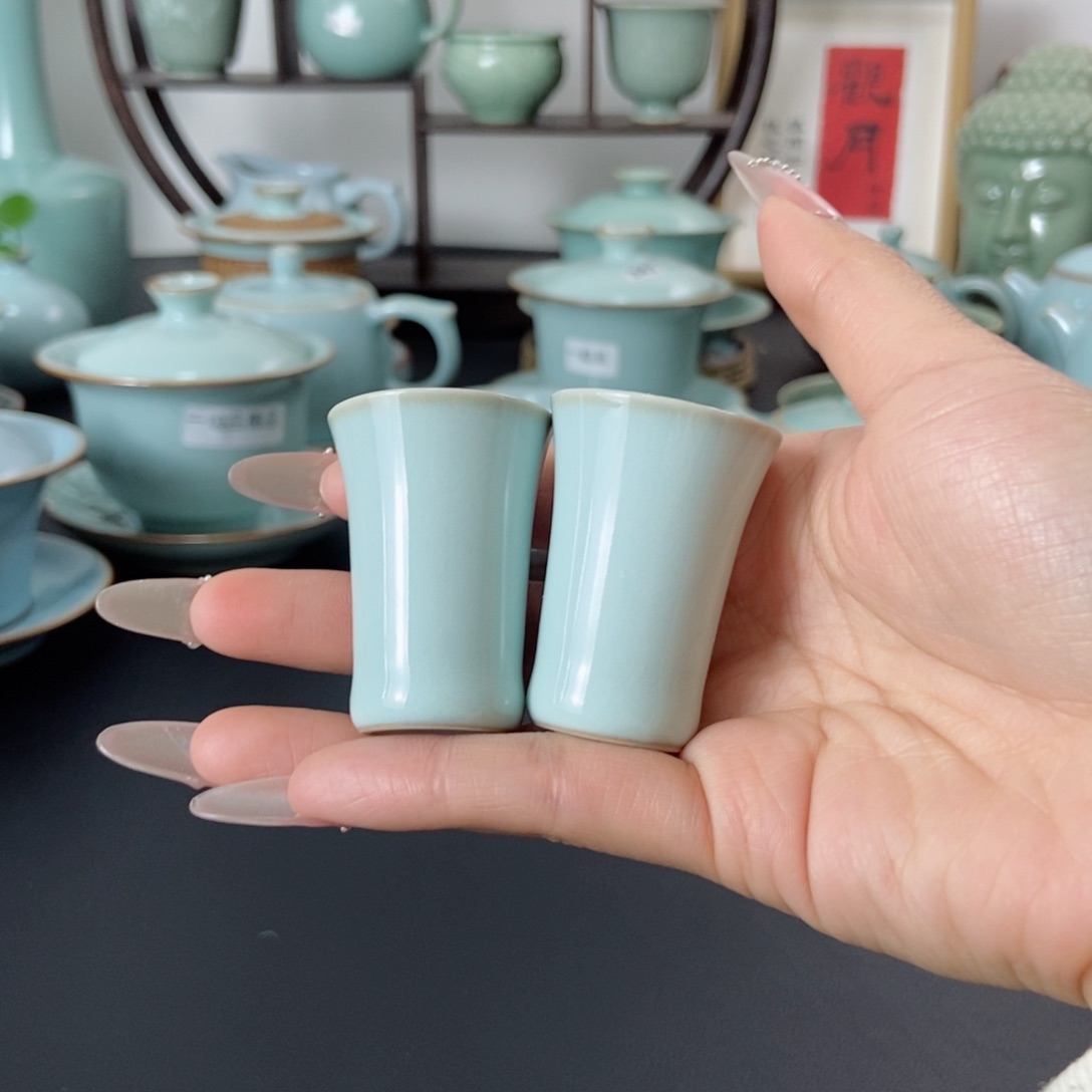 天青釉小酒杯2只装