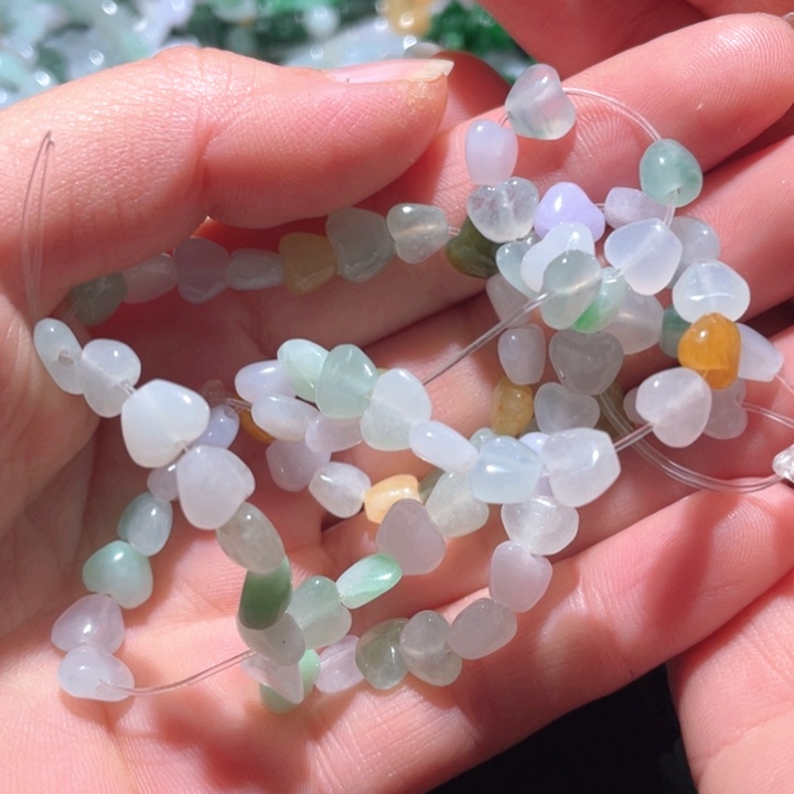 【闪购商品】翡翠颈饰未镶嵌用****9天然翡翠