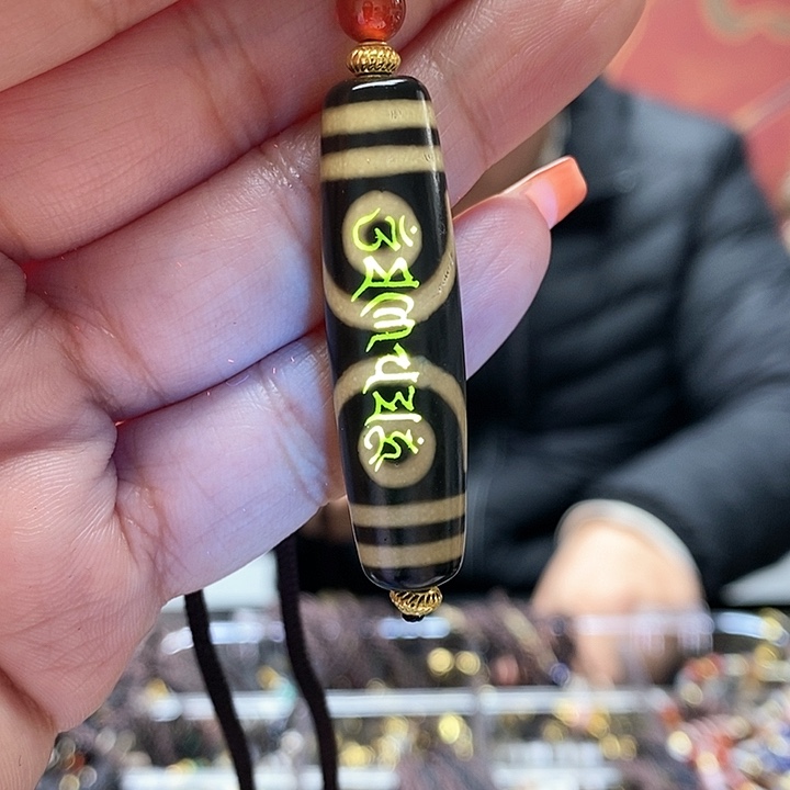 玛瑙/玉髓颈饰合金