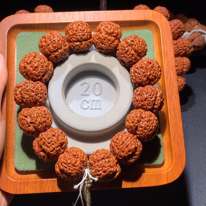 金刚菩提手串24+梁梅花