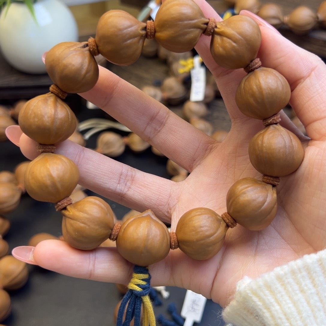 手串橄榄核忻****部001 21×21