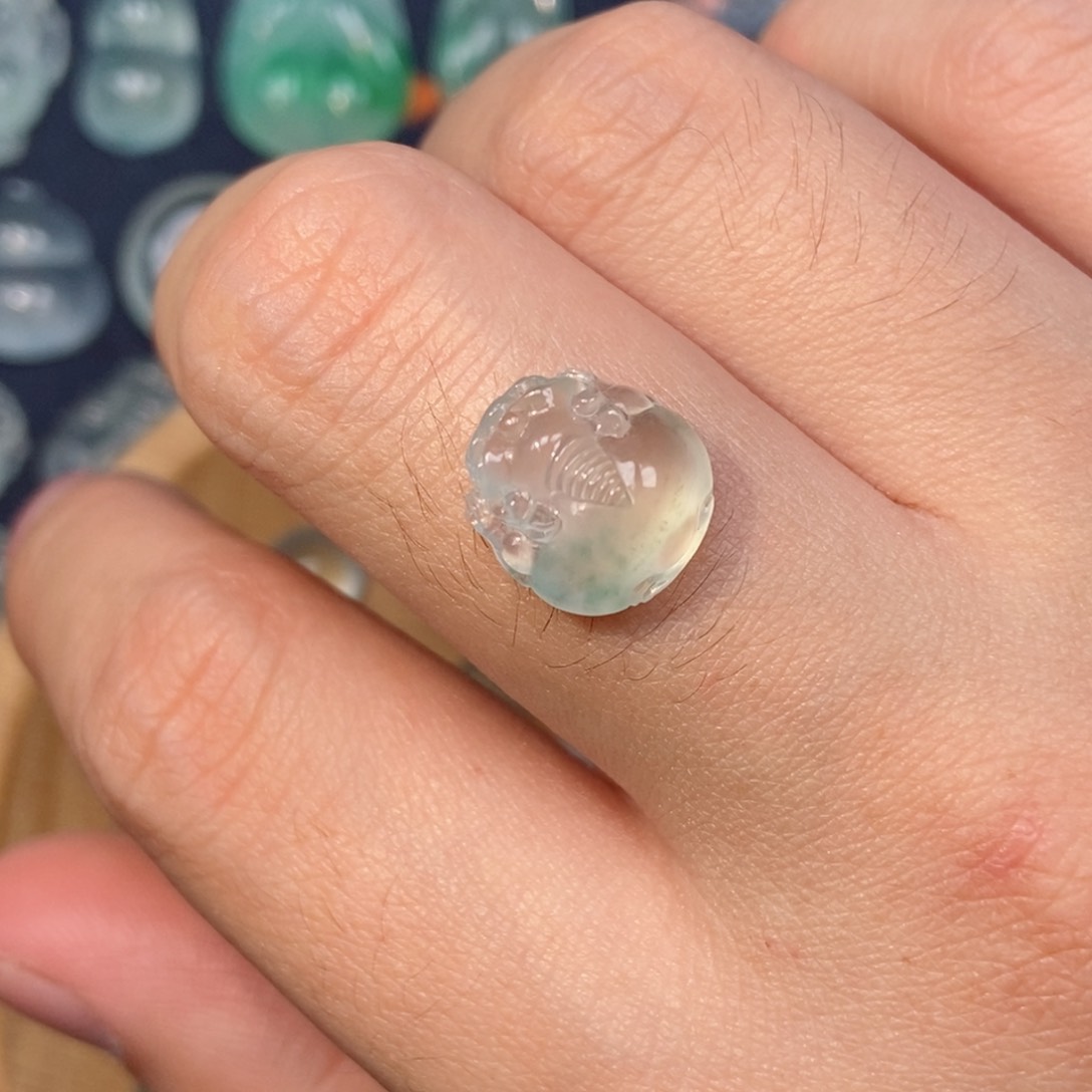 翡翠颈饰未镶嵌金蟾