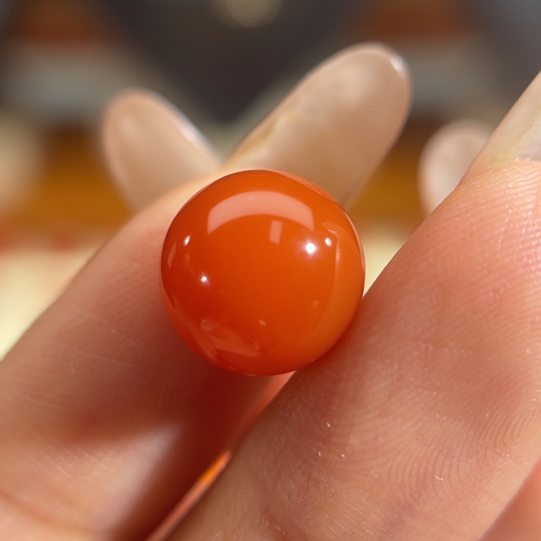 南红玛瑙未镶嵌圆珠 10.7mm