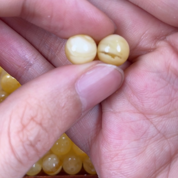 琥珀裸石未镶嵌天然60