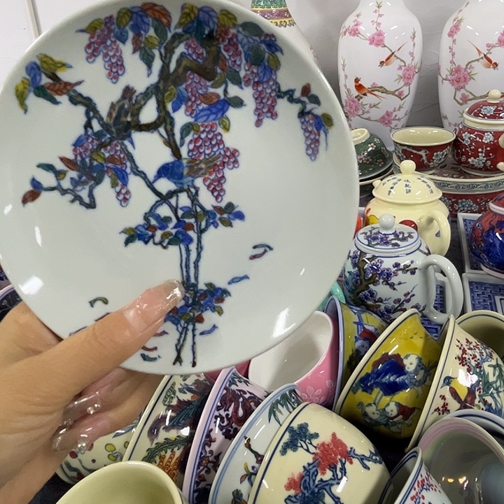 景德镇陶瓷博物有限公司