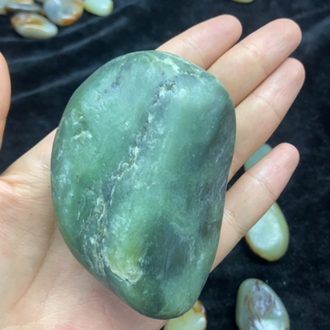 未镶嵌和田玉（糖玉）挂件