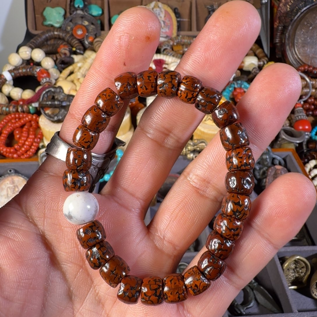 吊坠福利一条老金刚手串