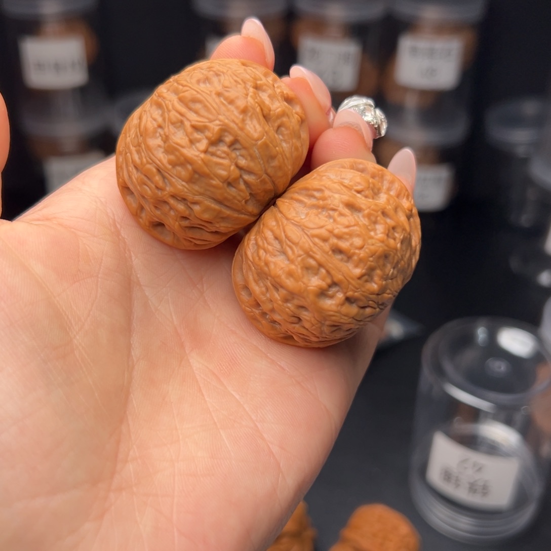 文玩核桃吊坠Y**t铁锤