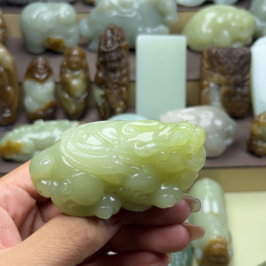 和田玉未镶嵌挂件