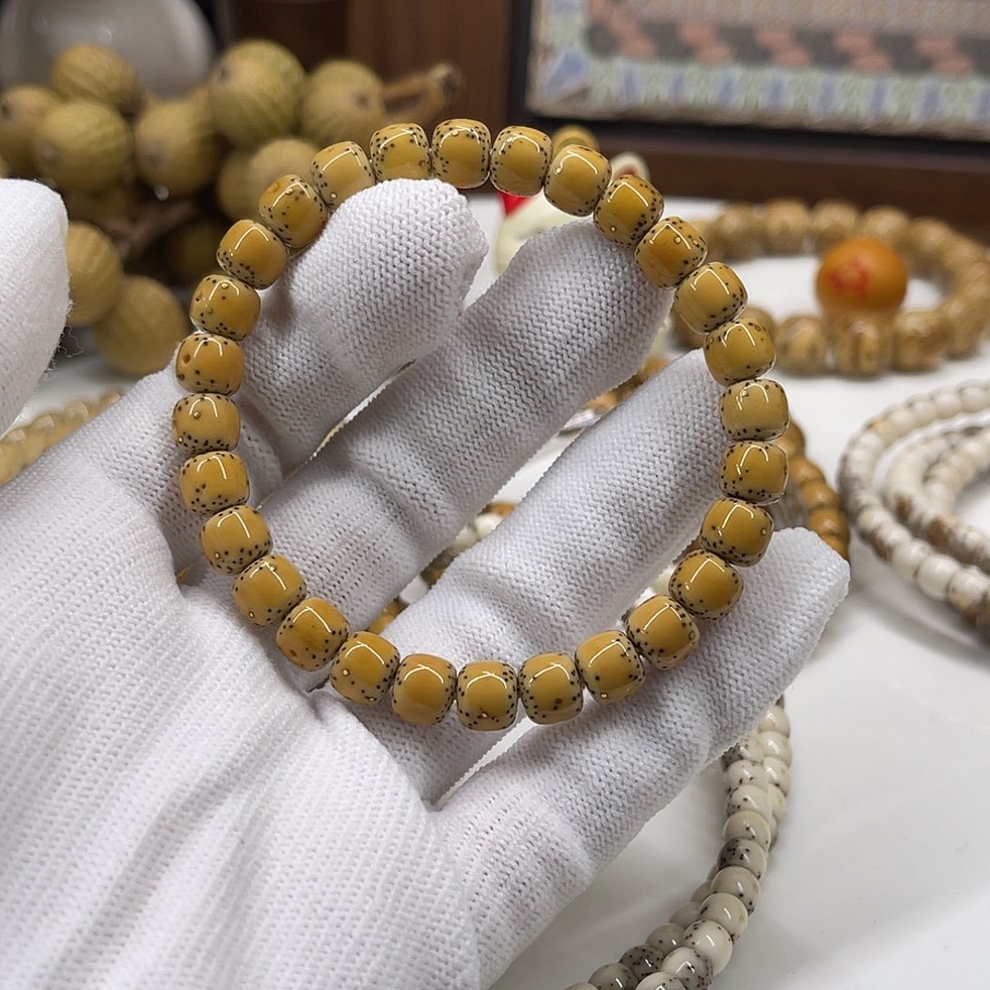 小***A吊坠星月菩提8手串