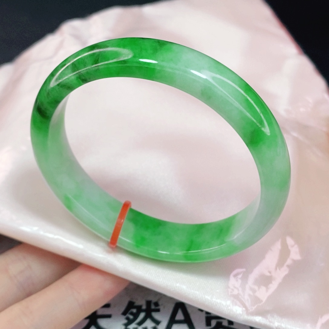 未镶嵌手镯翡翠53.3贵妃