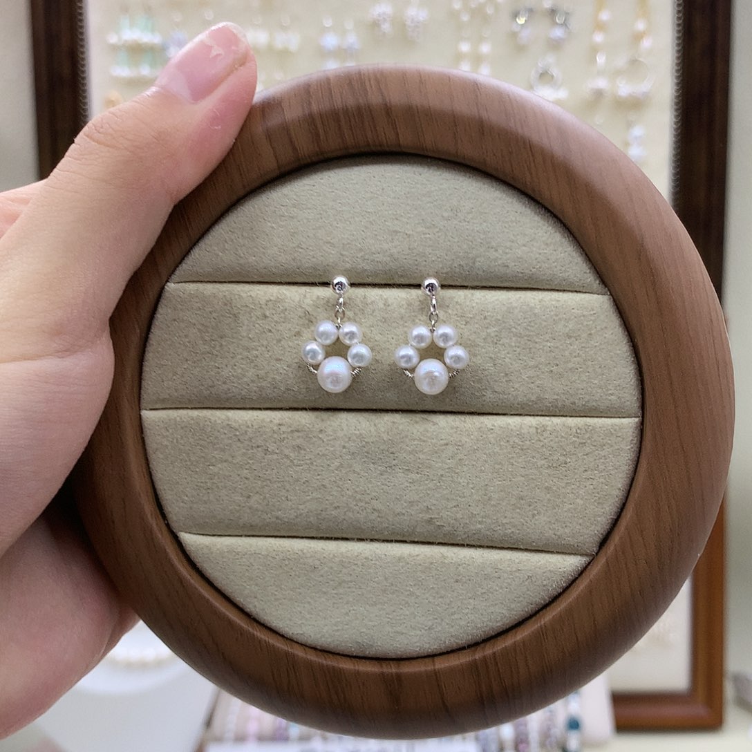 淡水珍珠银S925镶嵌耳饰