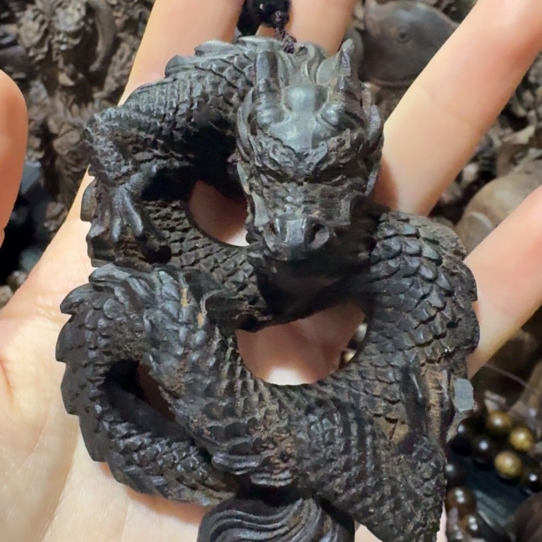 木家居用品摆件等