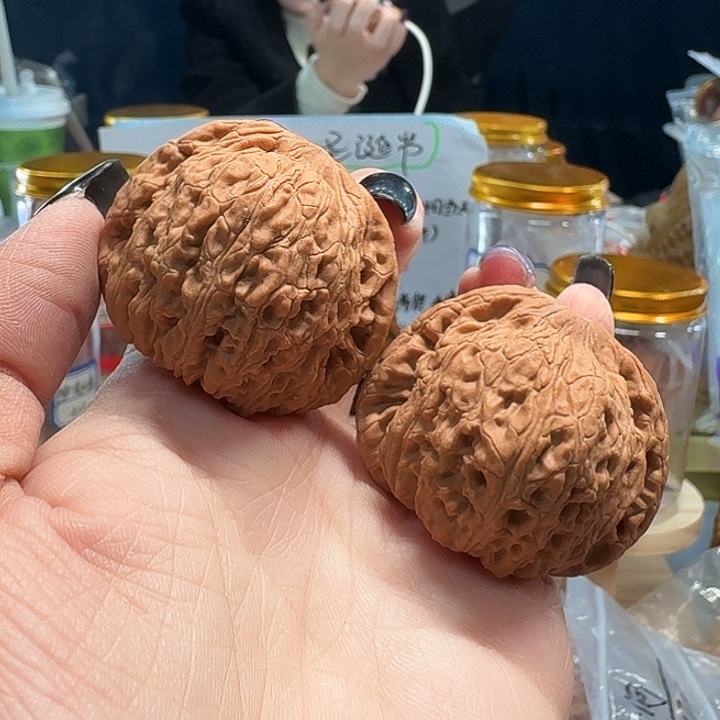 桃核吊坠绣球40尺