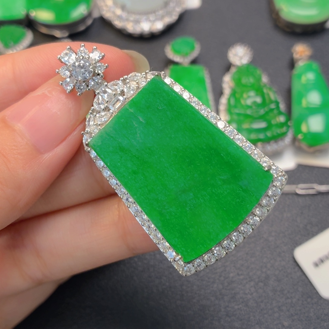 翡翠银S925镶嵌颈饰