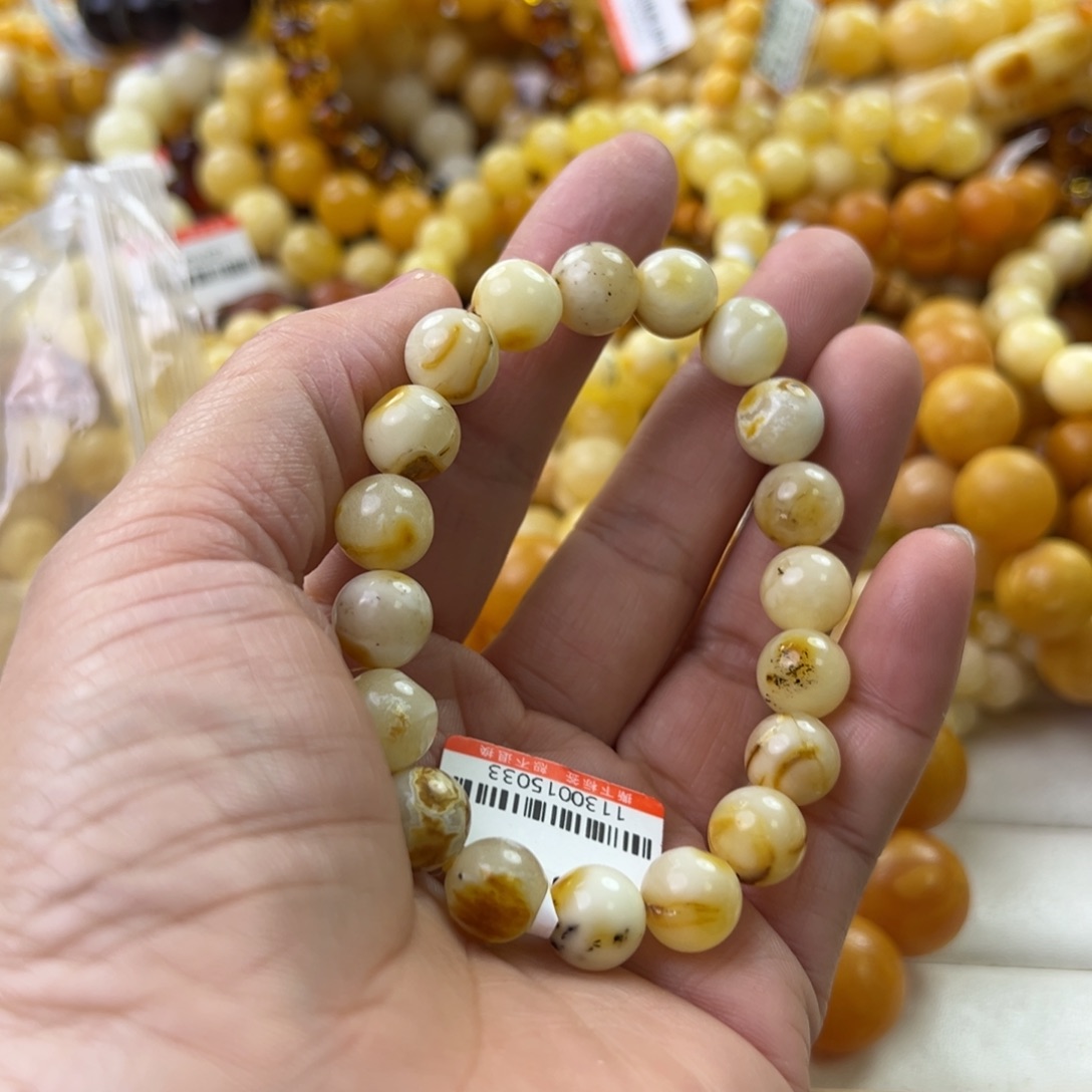 琥珀珠宝奇石未镶嵌