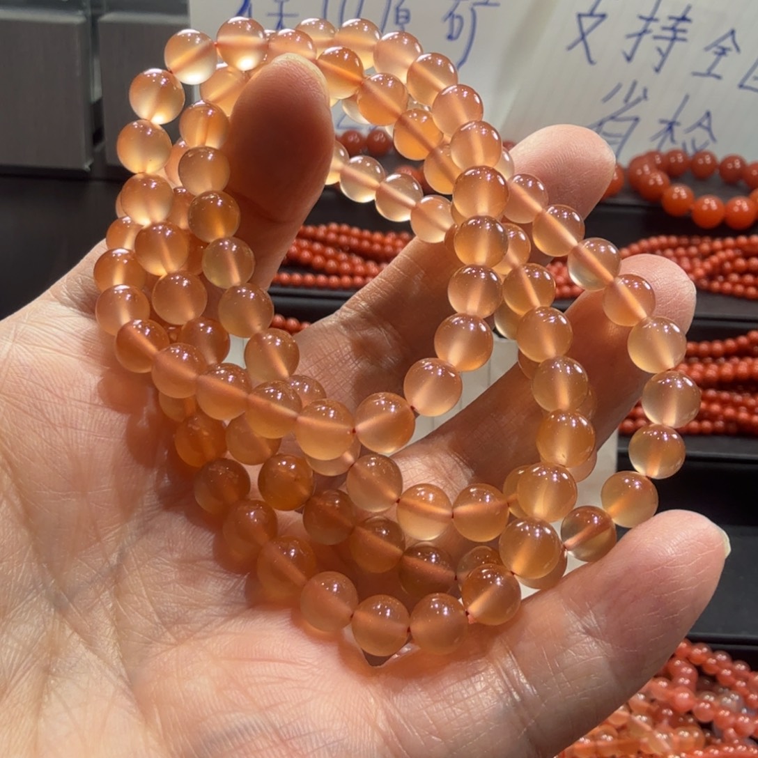 嘎***洛南红玛瑙未镶嵌颈饰