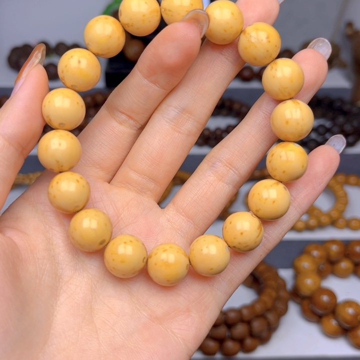 流***星手串紫金鼠紫金鼠差价