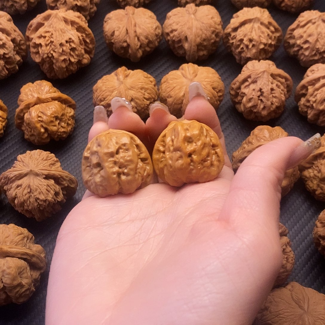 张***圈文玩核桃吊坠蛤蟆32