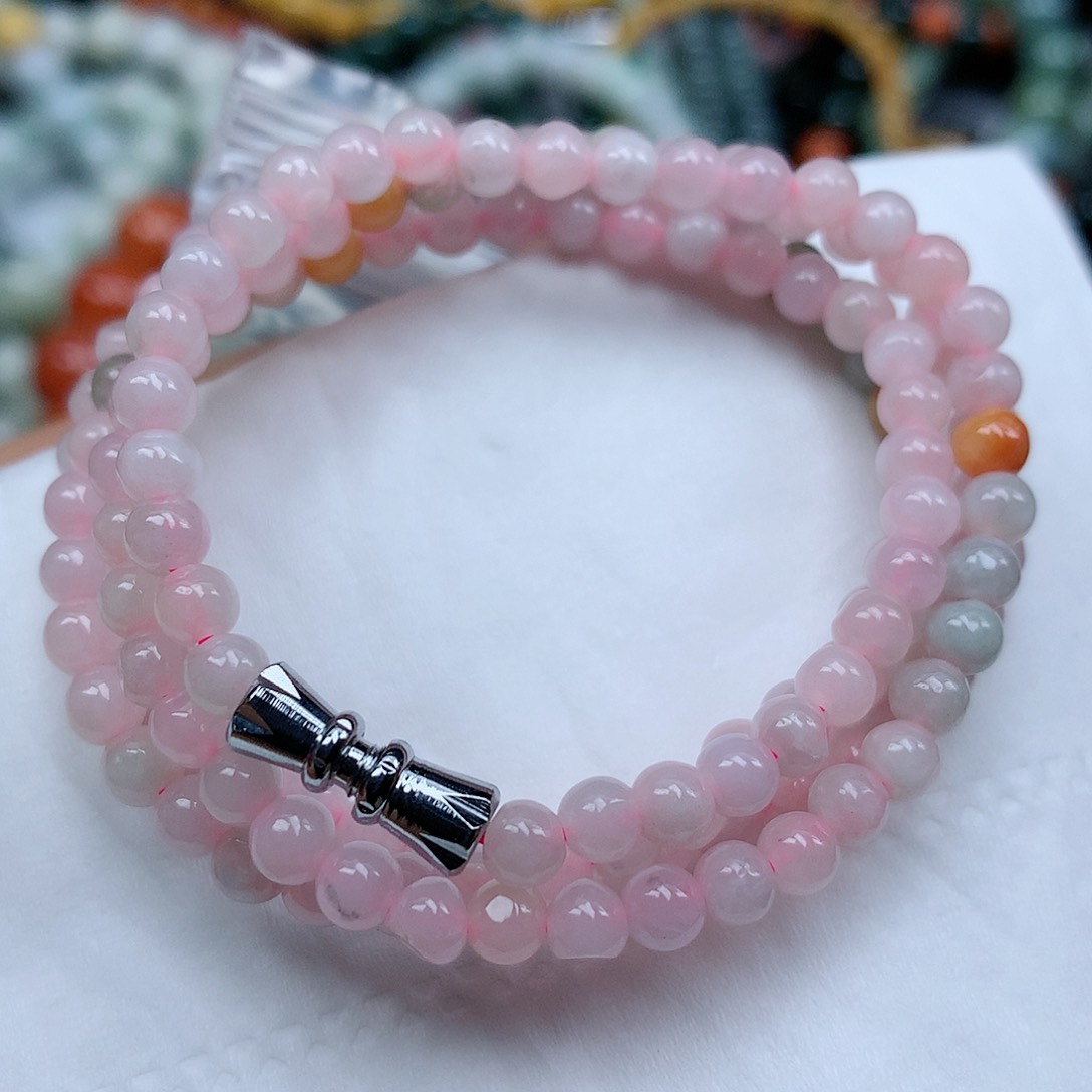 翡翠颈饰未镶嵌手串