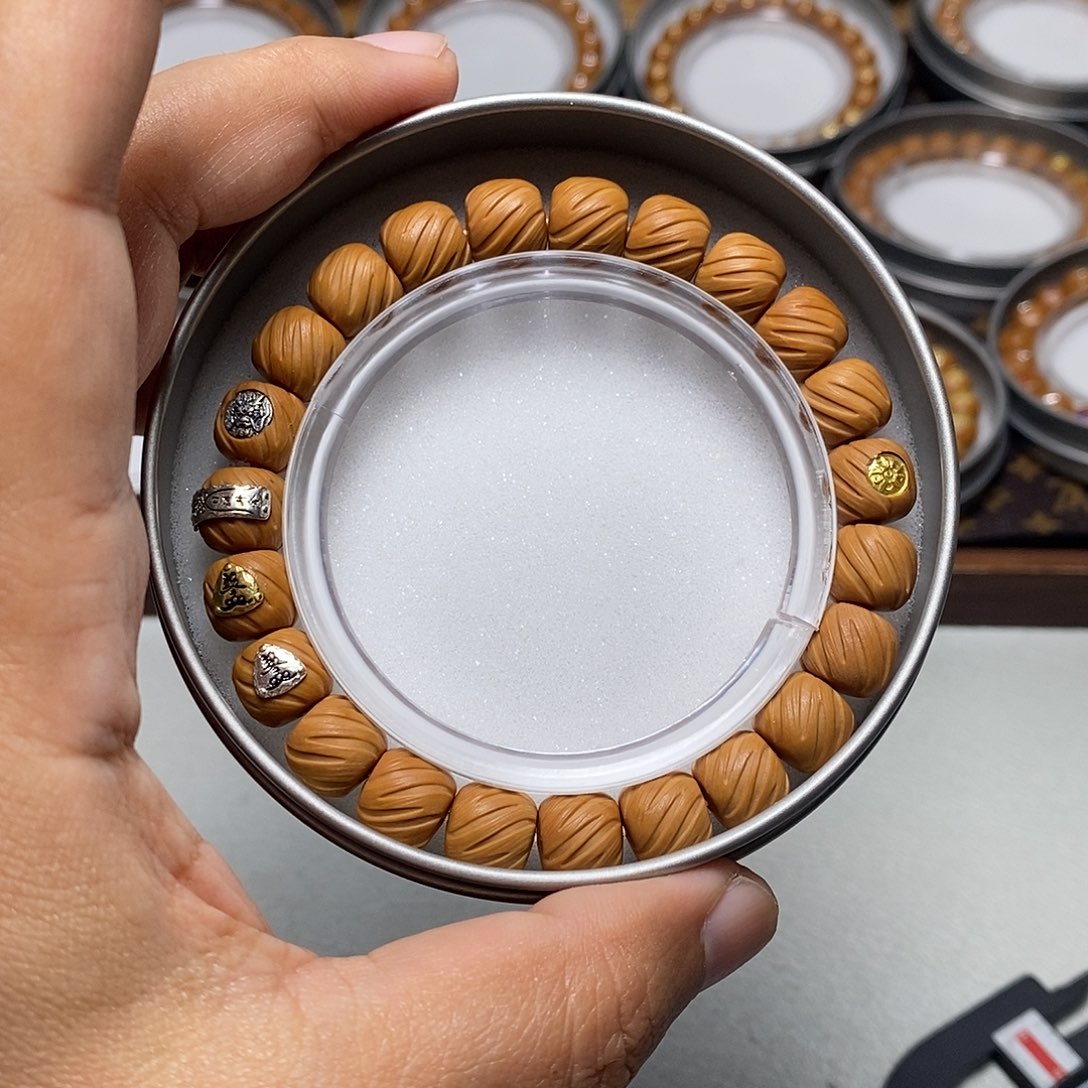 猴头核桃手串59号四标高配星河10左右