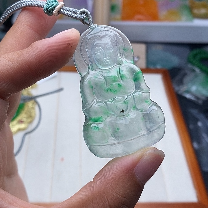 翡翠未镶嵌颈饰276手串