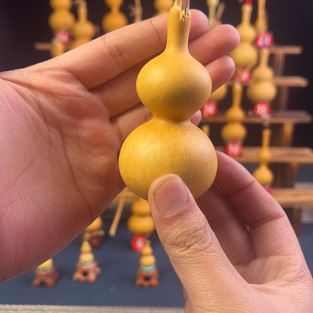 静***运葫芦头等多种口味的水果