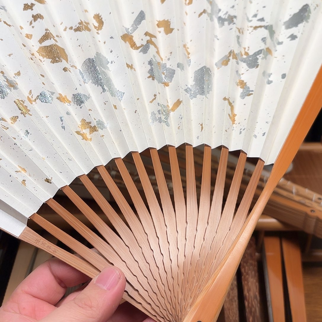 扇子全老大茄翻楞白洒