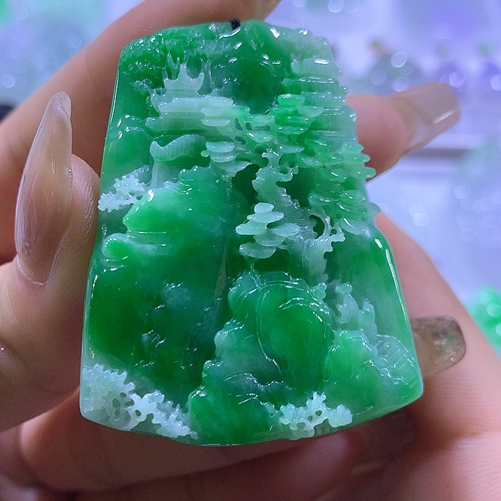 翡翠未镶嵌颈饰天然翡翠A货吊坠