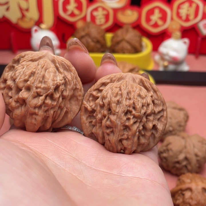 文玩核桃吊坠006四座楼狮子头