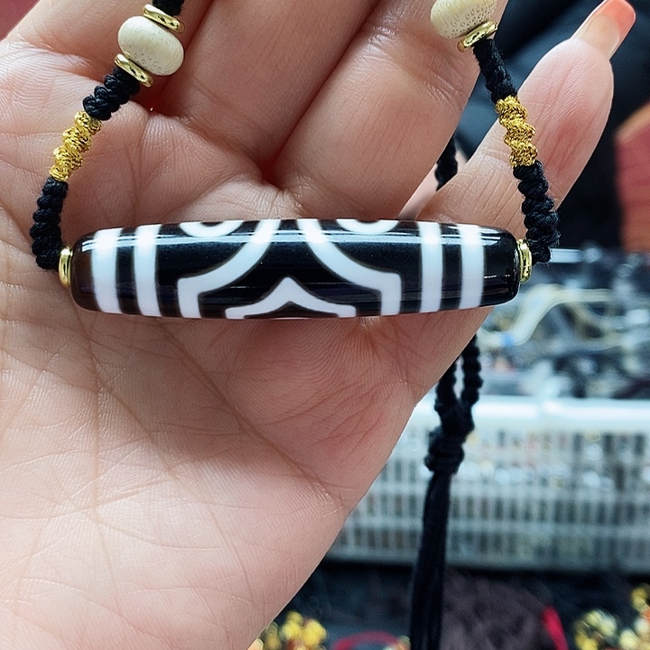 玛瑙/玉髓颈饰合金