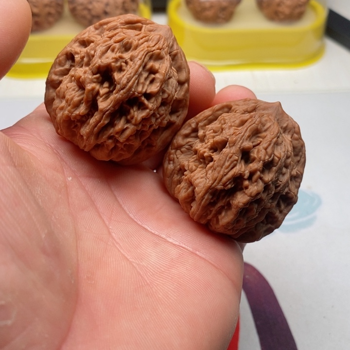 文玩核桃吊坠42麦虎