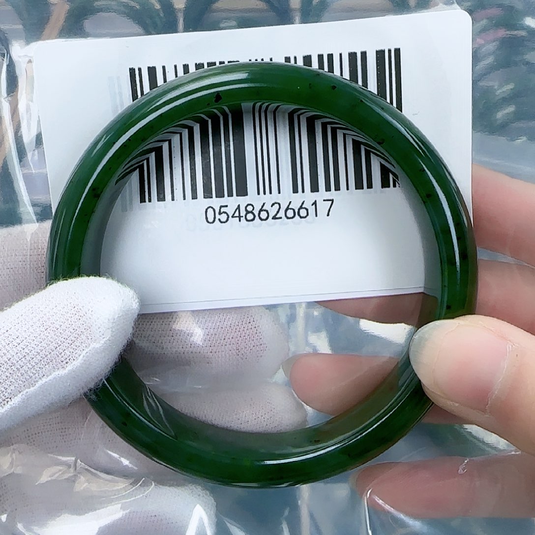 和田玉（碧玉）手镯未镶嵌61