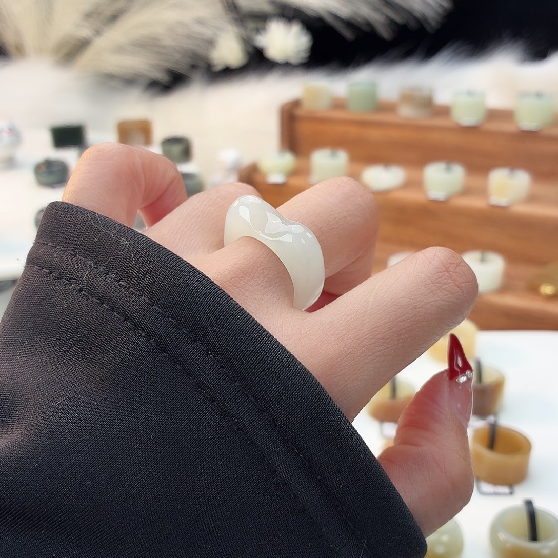 和田玉未镶嵌戒指i148冰白猫耳17.3mm