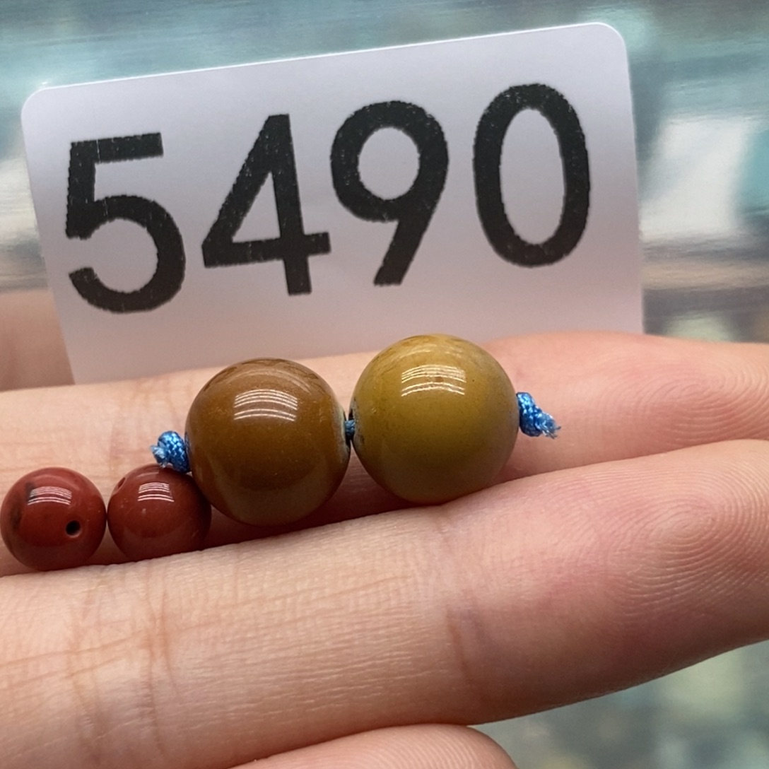 南红玛瑙未镶嵌颈饰