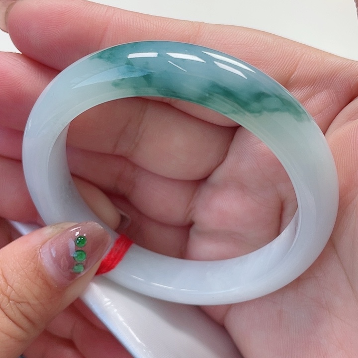 翡翠手镯未镶嵌缅甸翡翠手镯56圈