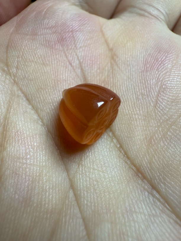 天然南红玛瑙小莲蓬