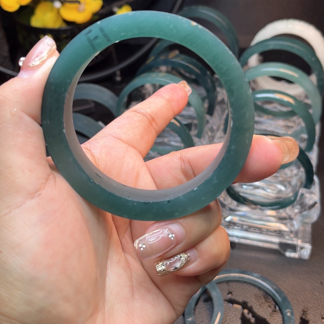 定制翡翠手镯未镶嵌正***哥