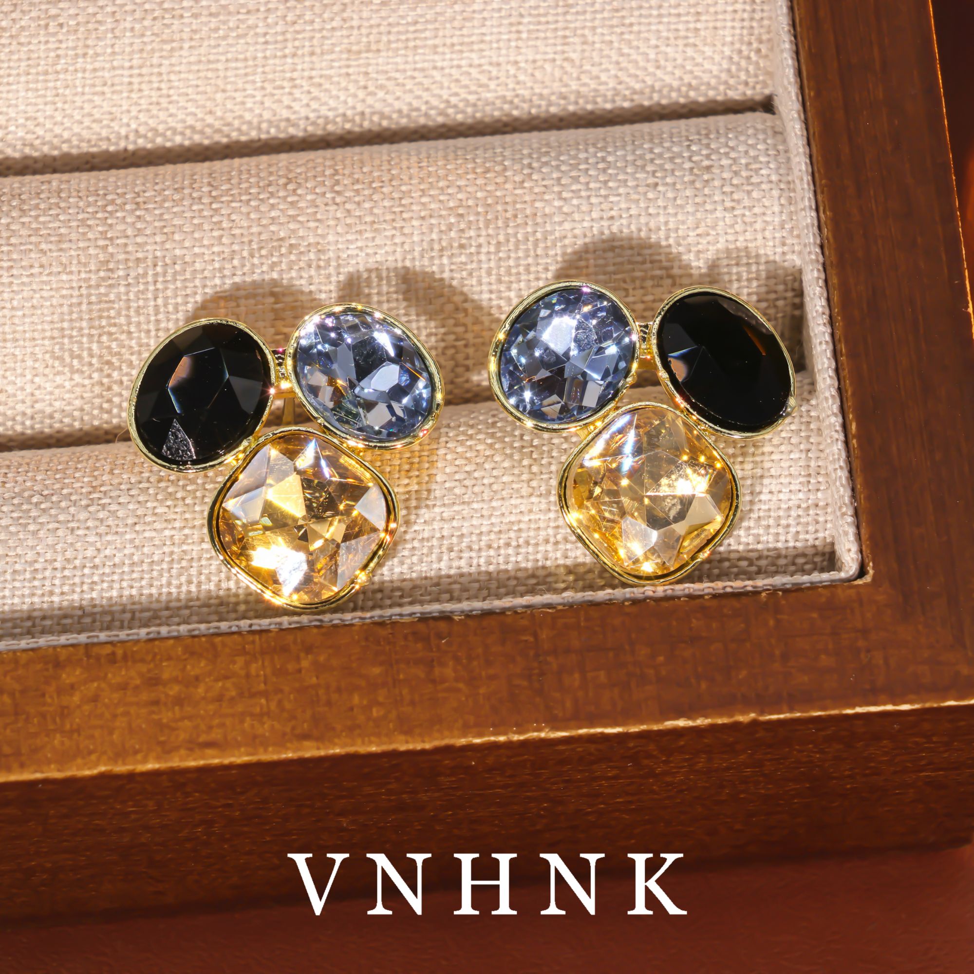 铜合金合成锆石耳饰 美可儿  F474  金色小众百搭耳环